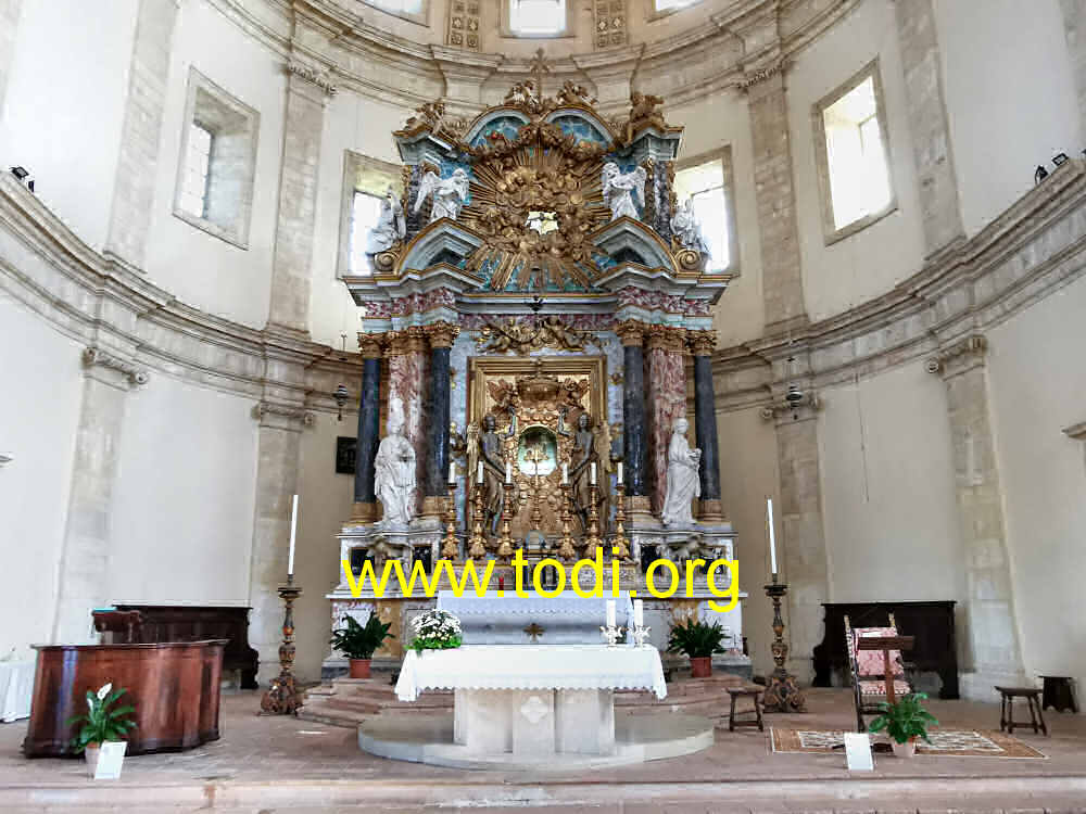 Il Tempio della Consolazione di Todi - Altare