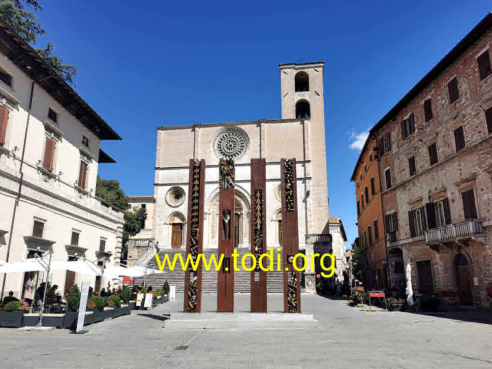 Piazza del Popolo - Palazzo dei Priori