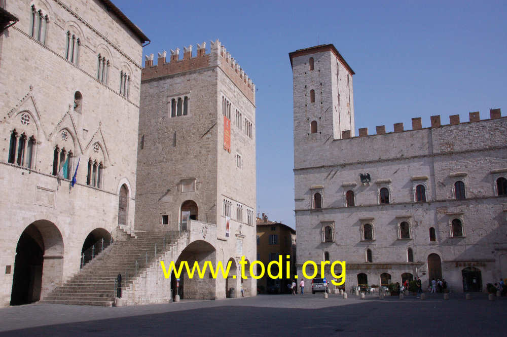 Palazzo Capitano Palazzo Popolo Palazzo Priori